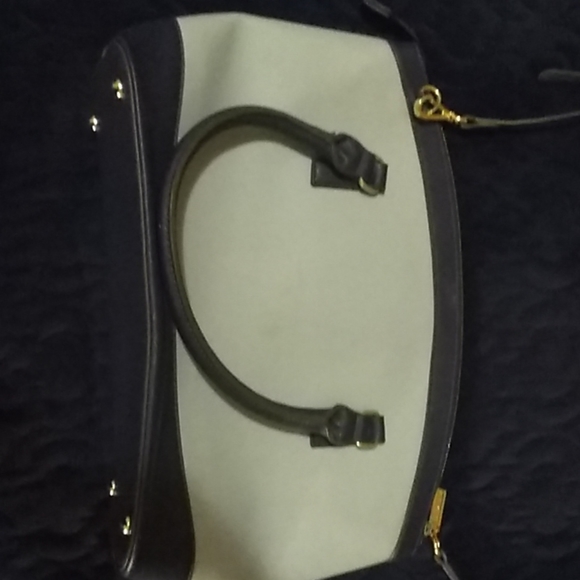 Anne Klein purse - Picture 2 of 2